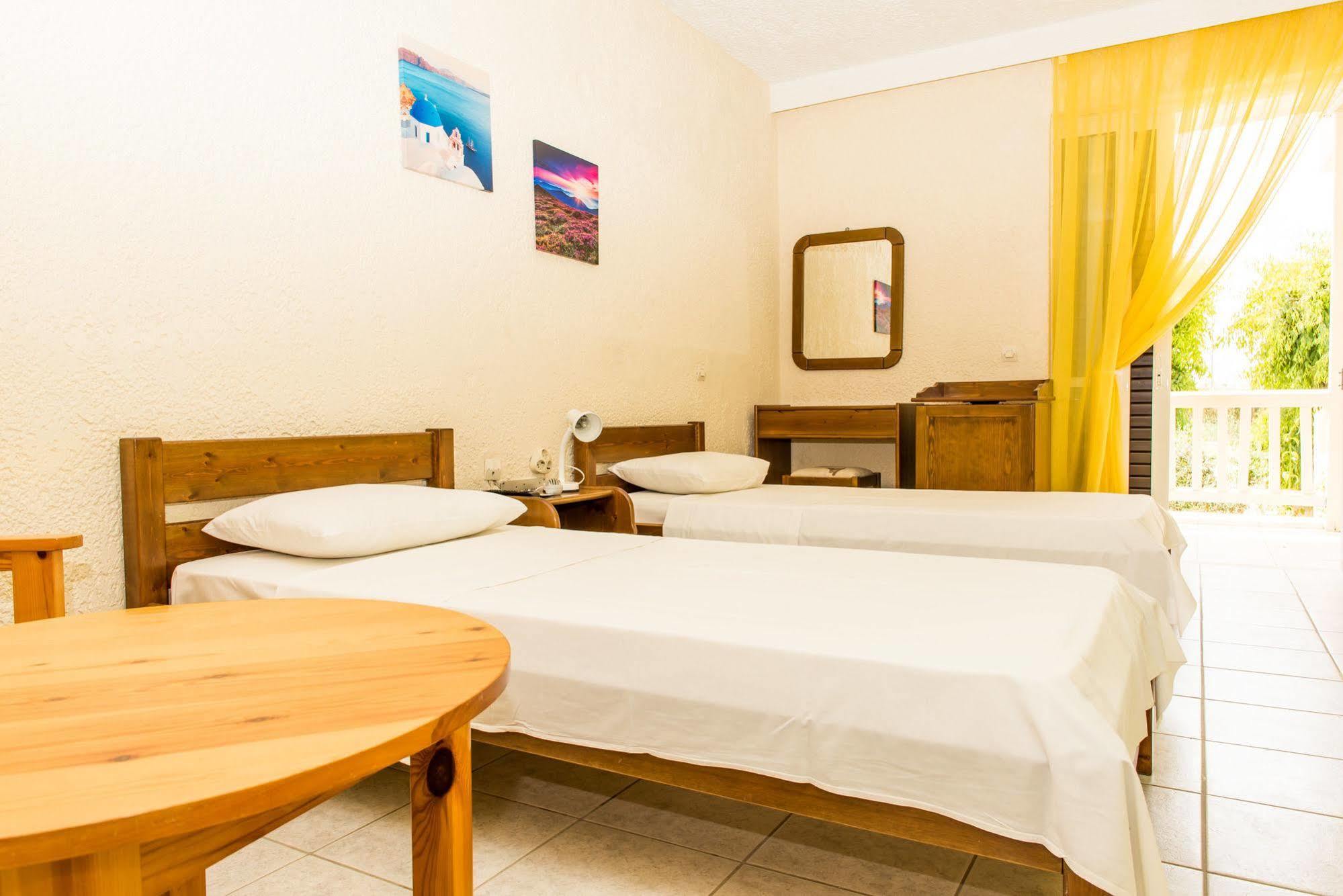 Hotel Vergina Lagonisi Exteriér fotografie